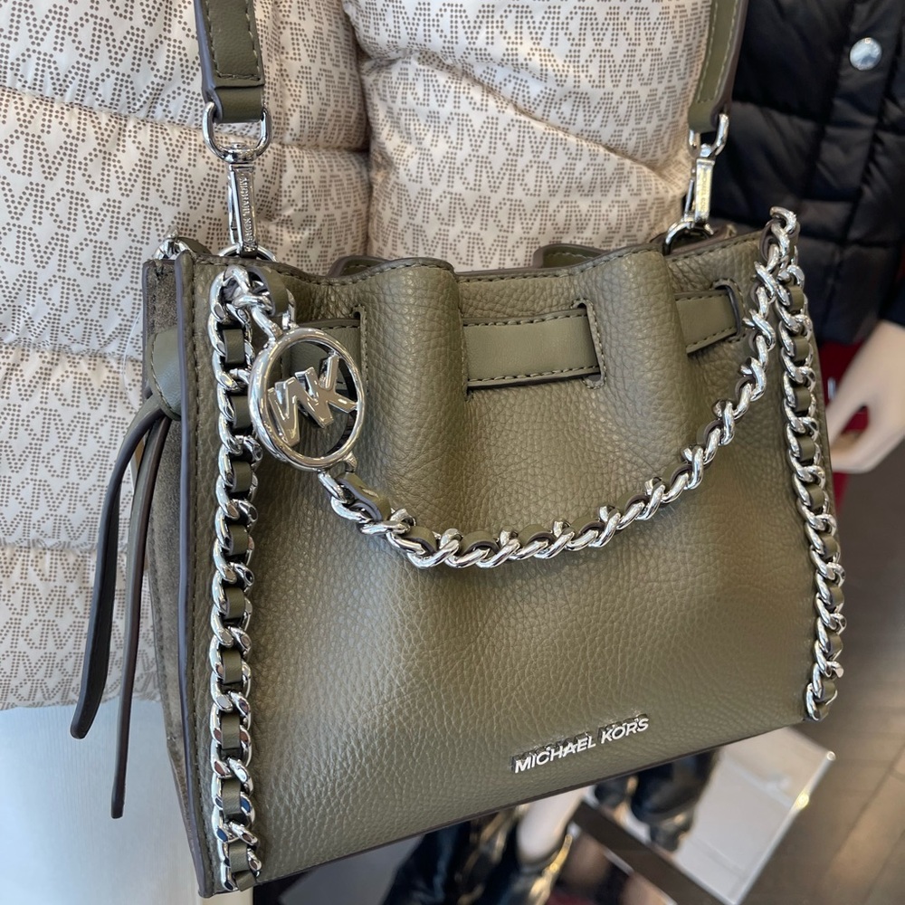 MICHAEL KORS Mina Small Chain Convertible Crossbody XBody Bag
Olive Belted Chain - Picture 15 of 16